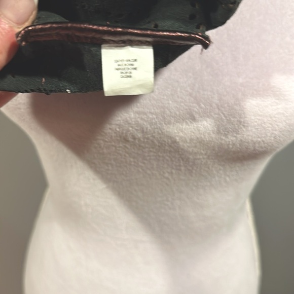 NWOT Super cute plum color tote/bag - Picture 3 of 3